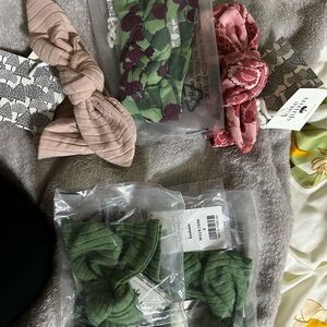 Kate Quinn Baby Headbands Bundle 5pc Size Small NWT